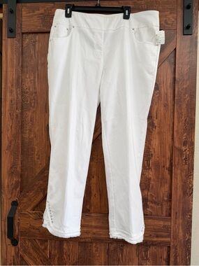 Ruby Rd. White Pull-On Tencel Pants Size 18 NWT
